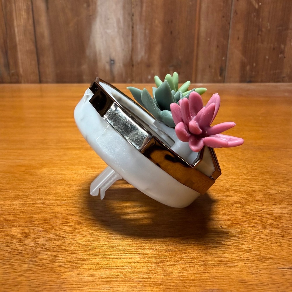 Bath & Body Works Car Fragrance Holder Unisex OS White Succulent Rose Gold Clip - Picture 4 of 8